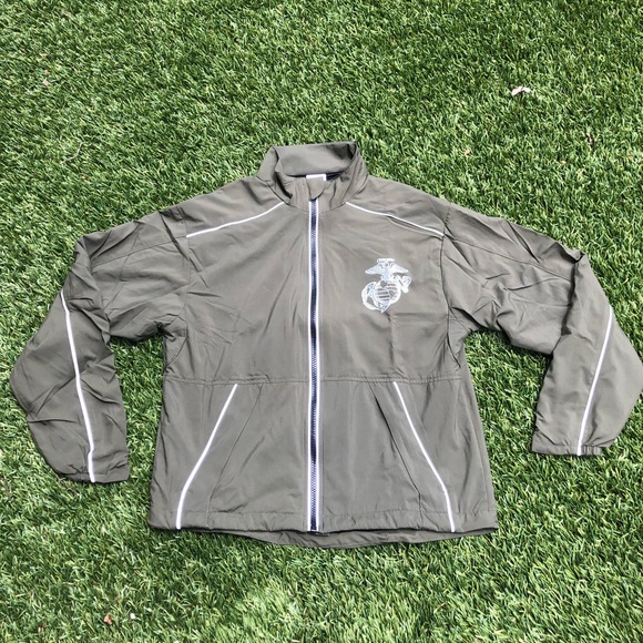 Authentic Marine Corps running suit - Picture 10 of 10